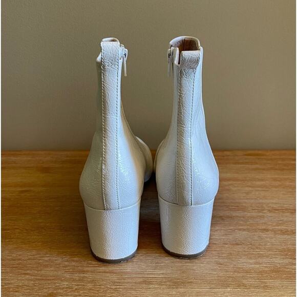 Gianni Bini Jaydennn White Leather Block Heel Boots Booties 11 - Picture 4 of 9